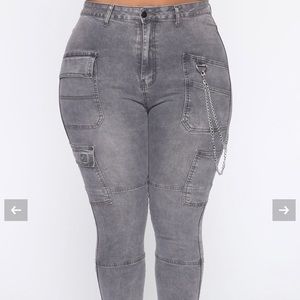 FASHION NOVA Off the Chain Cargo Jeans